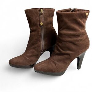 Isaac Mizrahi Chocolate Heeled Boots